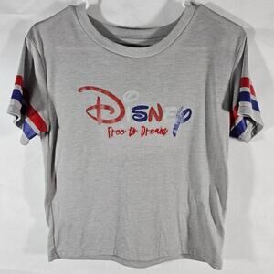 Disney Free to Dream Gray Graphic Cropped T-Shirt  Juniors Size S (3-5)